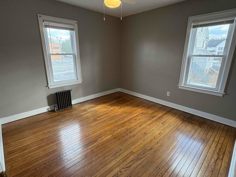 108 Potter St #2 - Photo 3 of 8