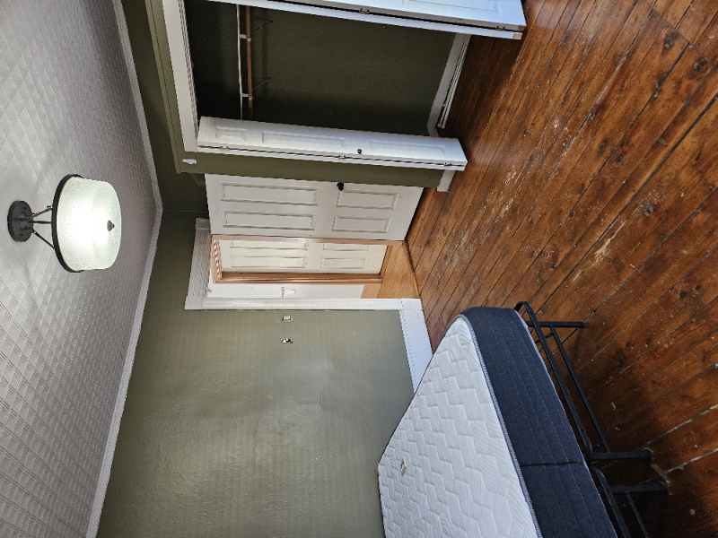 7 Brimmer St #1 - Photo 3 of 13