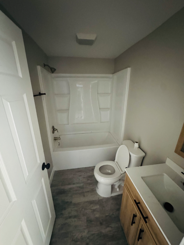 214 S 4th St #2 - Photo 3 of 8