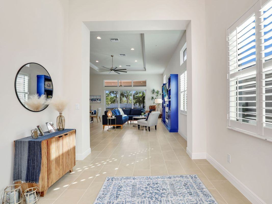 9288 Cayman Dr - Photo 3 of 24