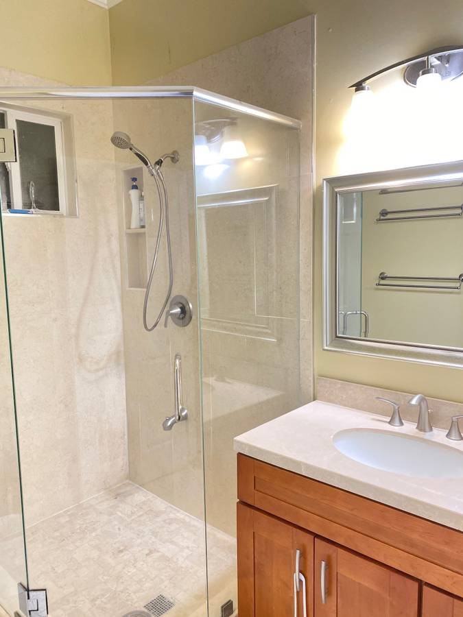 Piper Dr #B - Photo 6 of 7