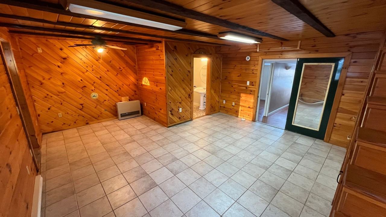 311 Knox Marsh Rd Apt C - Photo 7 of 24