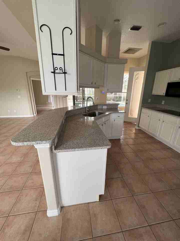 200 Ocean Ridge Dr - Photo 3 of 28