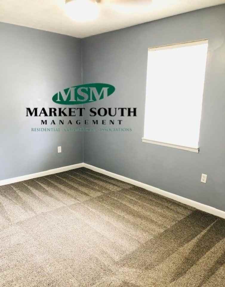 112 E Welwood Dr - Photo 2 of 21