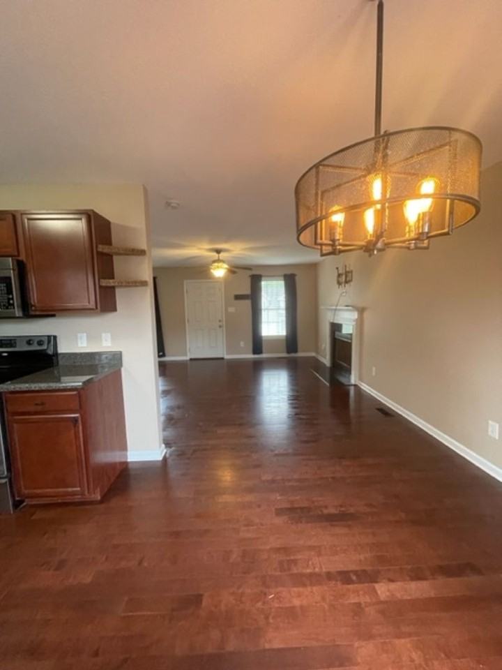 4903 Falling Star Ln - Photo 4 of 21