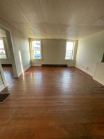 featured image of 208 S Market St