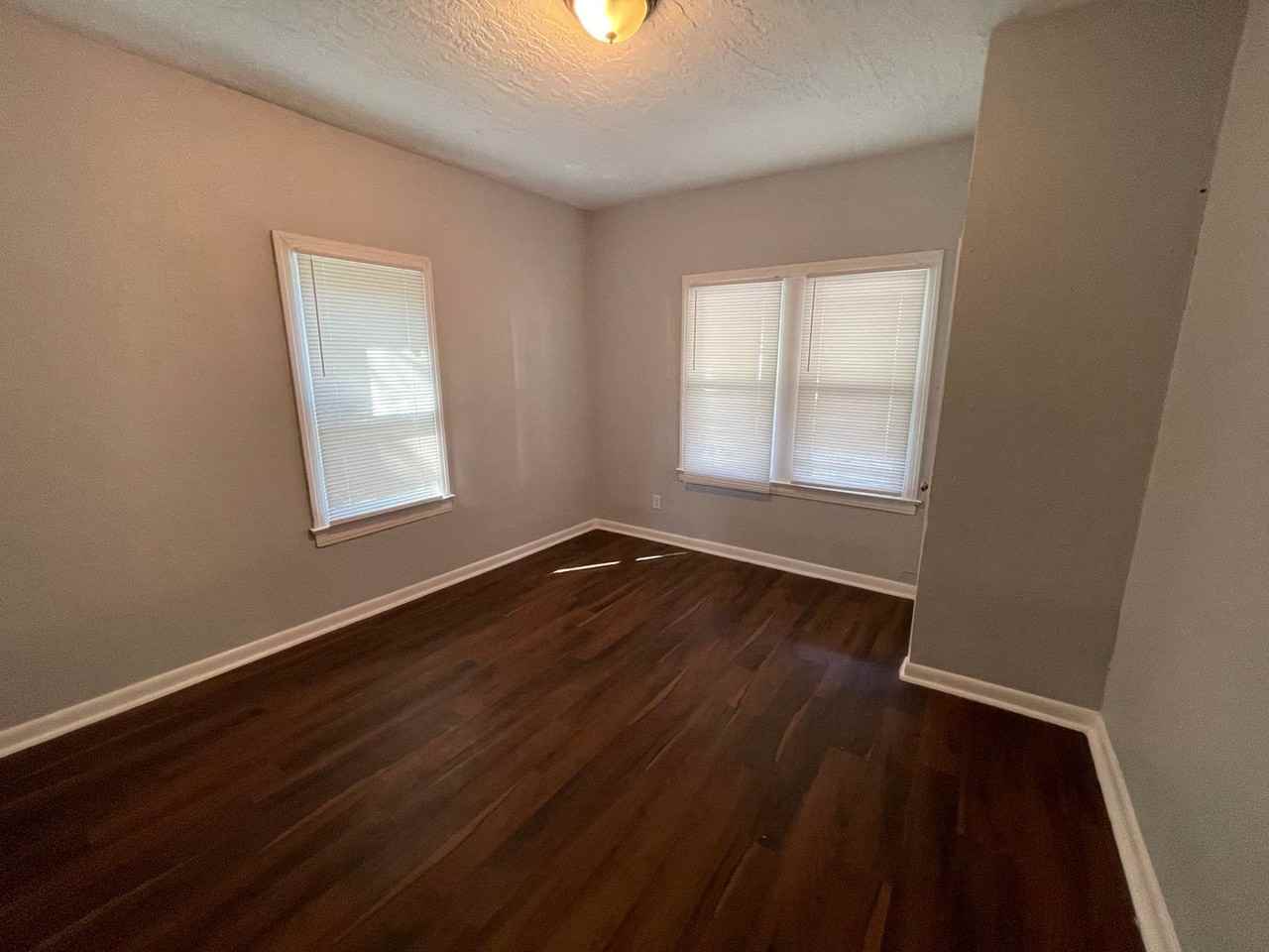 2012 Baldwin St - Photo 3 of 13