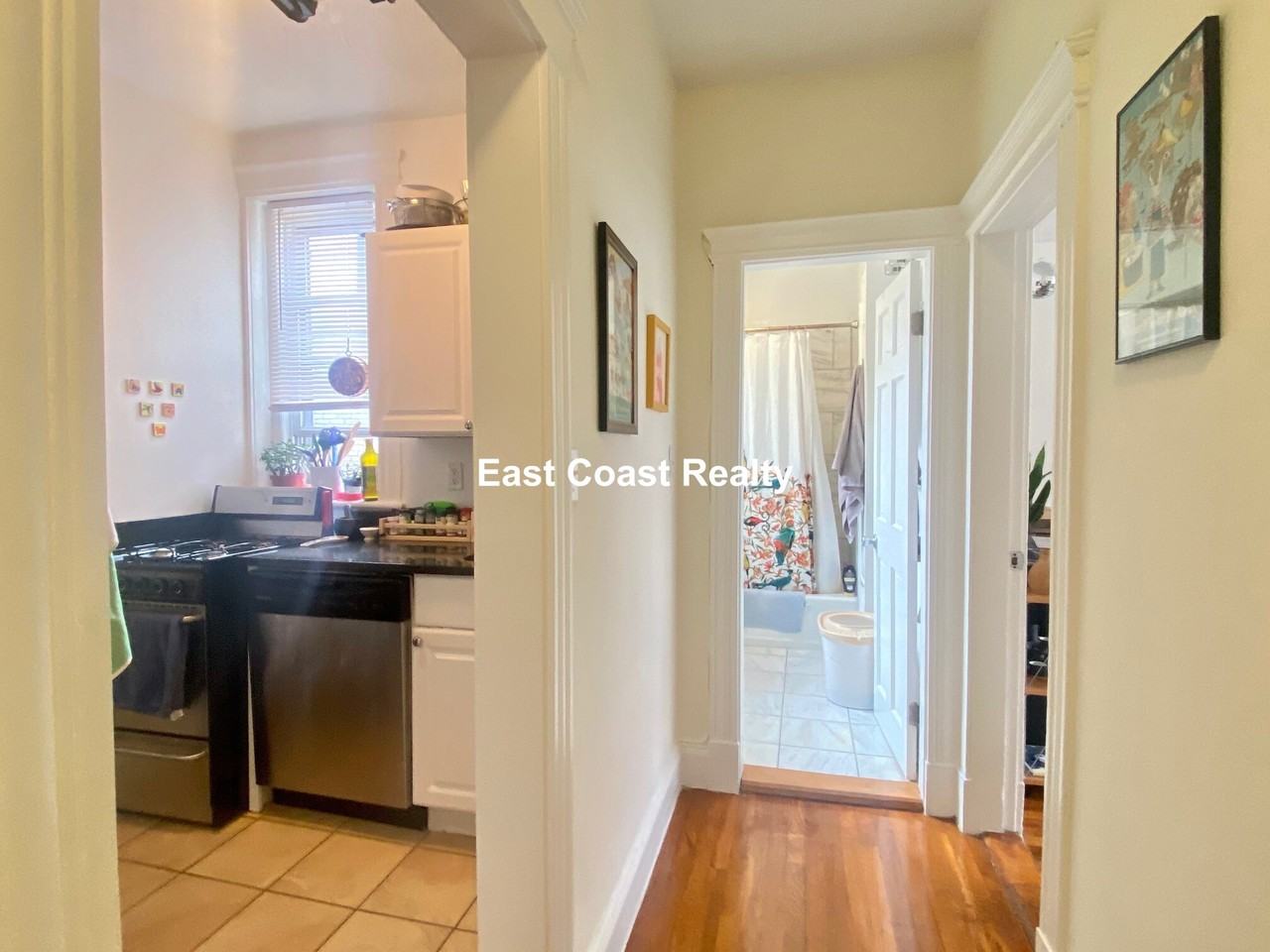 82 Brainard St #19 - Photo 2 of 9