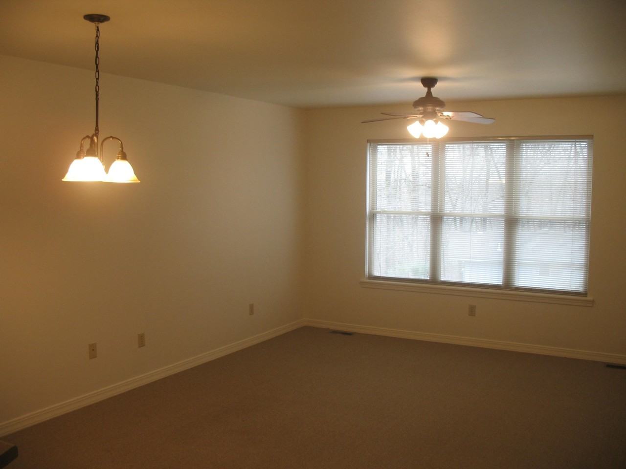 Chickasha Dr - Photo 4 of 10