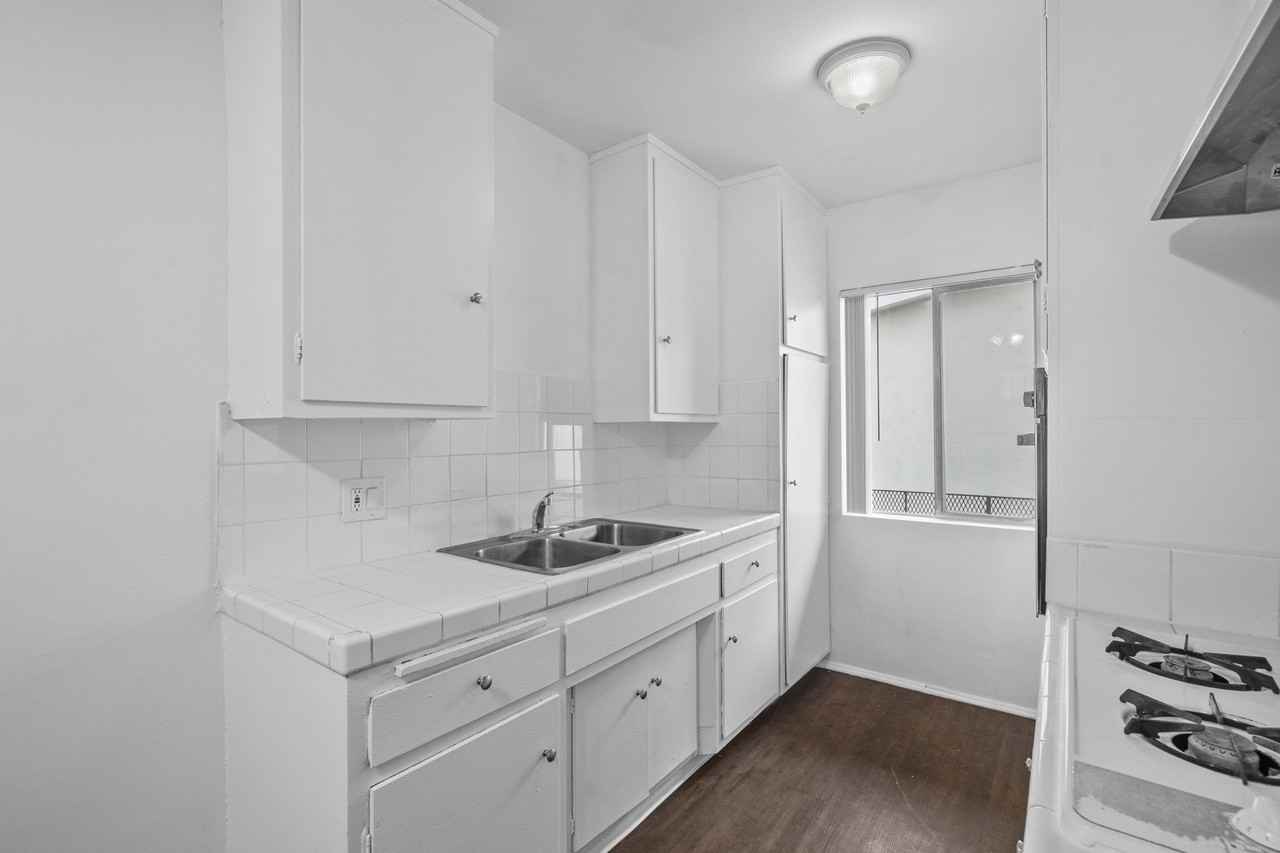 3247-3255 Santa Ana St. - Photo 2 of 17