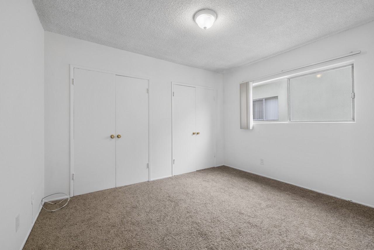 3247-3255 Santa Ana St. - Photo 5 of 17