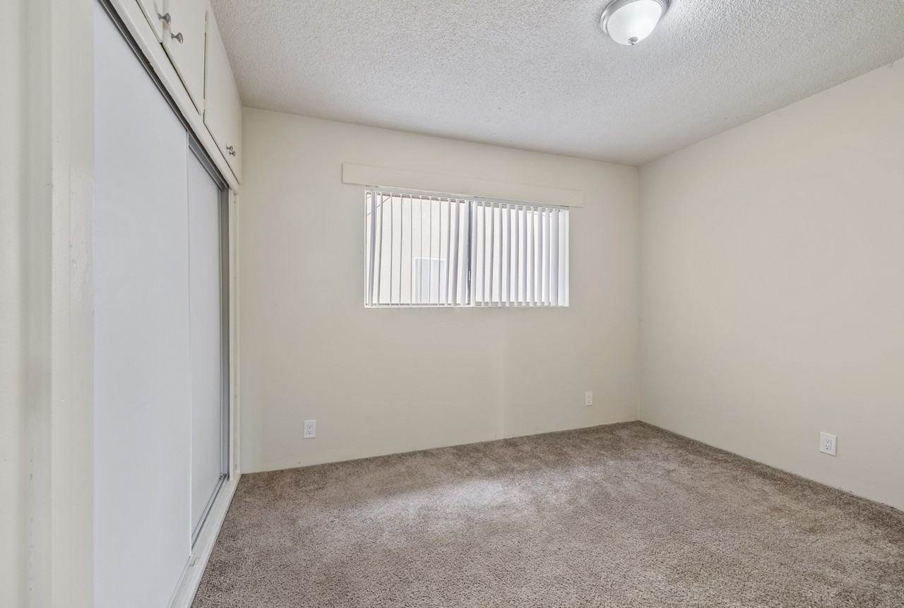 1135-1141 Wilmington Blvd. - Photo 6 of 16