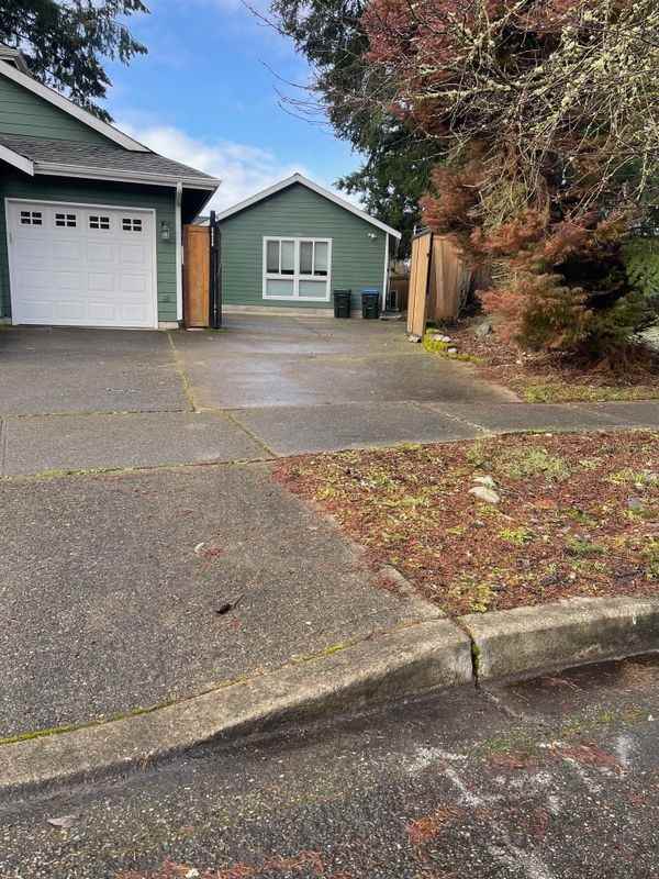 5938 Danials Loop Se - Photo 2 of 15