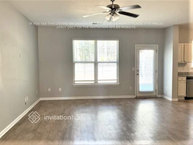 227 Bandelier Cir - Photo 7 of 17