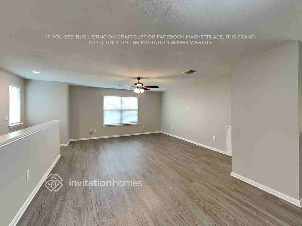 19528 Great Falls Dr - Photo 5 of 23