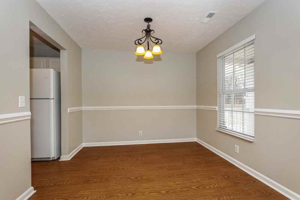 2136 Blake Dr - Photo 7 of 17