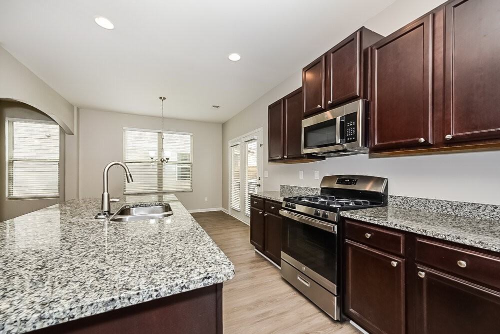 1396 Worcester Trl - Photo 6 of 17