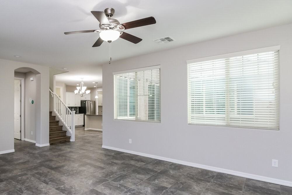 1035 S Agnes Ln - Photo 5 of 17