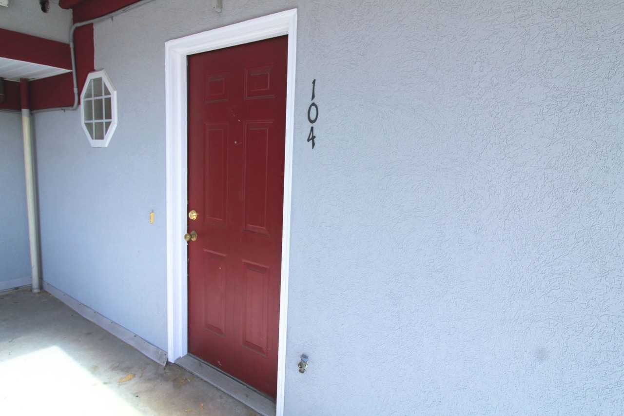 Mountaineer Court - Photo 3 of 18