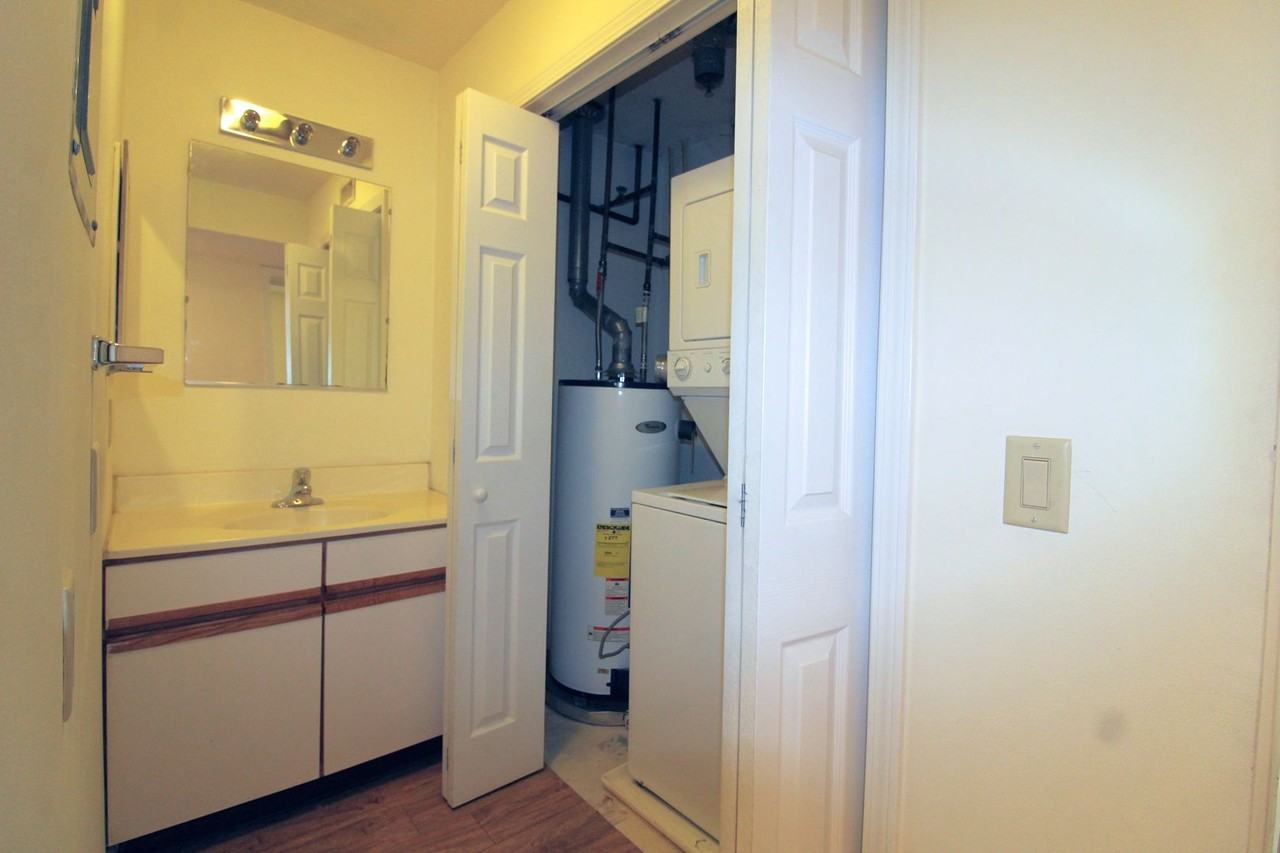 Mountaineer Court - Photo 7 of 18