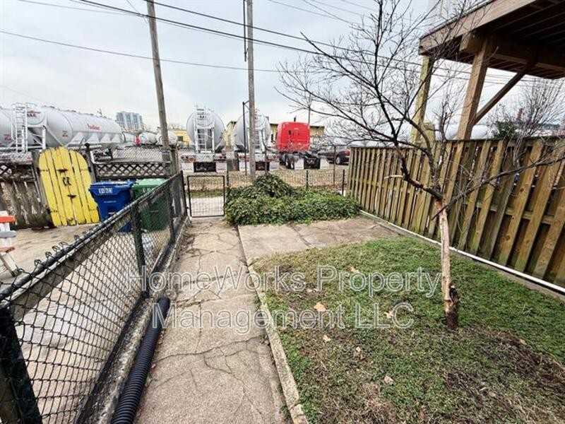 1465 Stevenson St - Photo 7 of 18