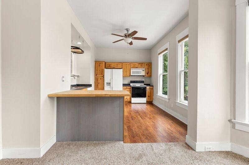 2101 Nw Hoyt St - Photo 5 of 18