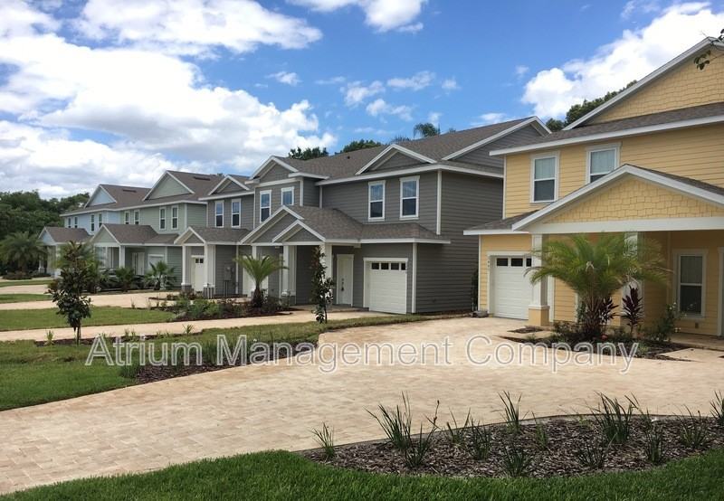 2437 E Pine St - Photo 2 of 16