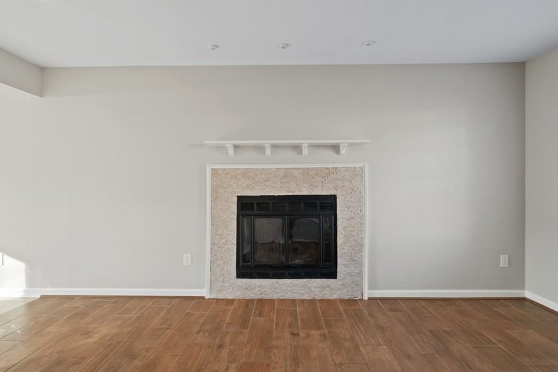 931 Brigantine Ct - Photo 4 of 30