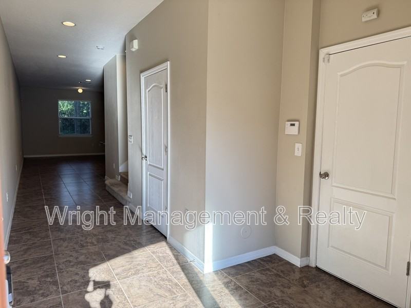 26911 Juniper Bay Dr #1 - Photo 2 of 30