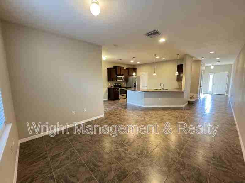 26911 Juniper Bay Dr #1 - Photo 3 of 30