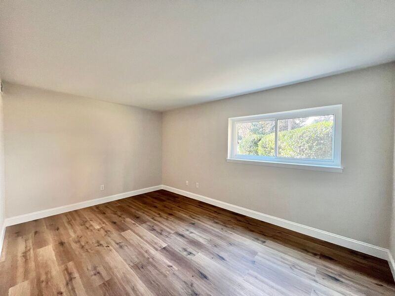 1014 Sandlin Pl #B - Photo 6 of 18