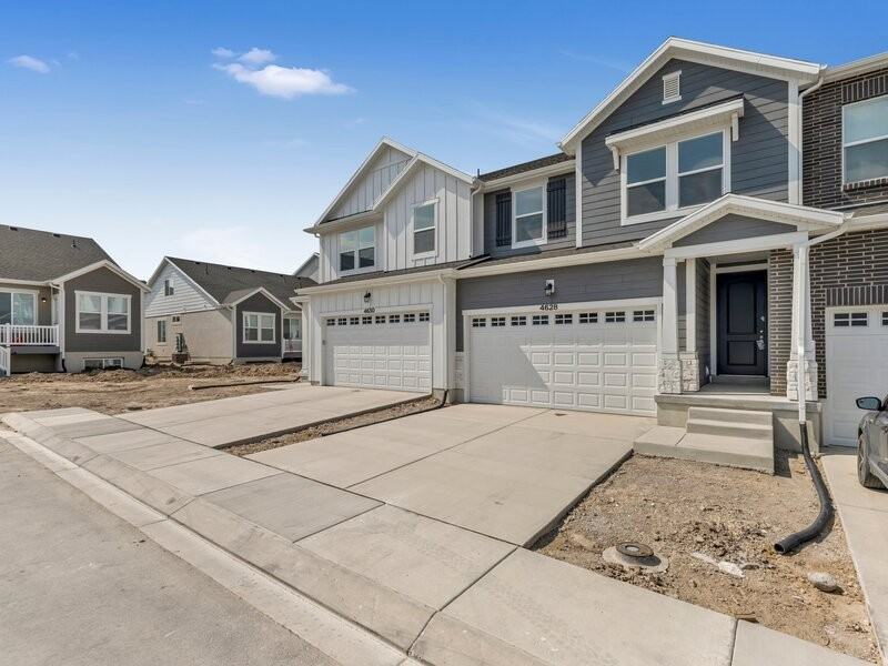 4628 W Boseman Ln #1 - Photo 2 of 34