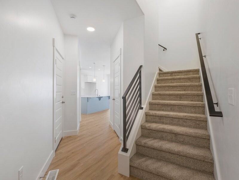 4628 W Boseman Ln #1 - Photo 7 of 34