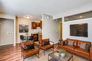 featured image of 1111 N Market St