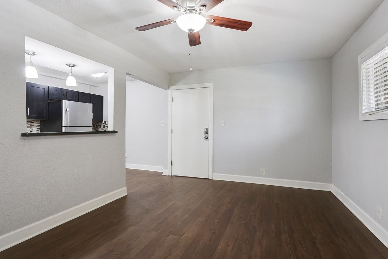 Phog Apartments / Meiners Development Co. of Independence - Photo 2 of 29