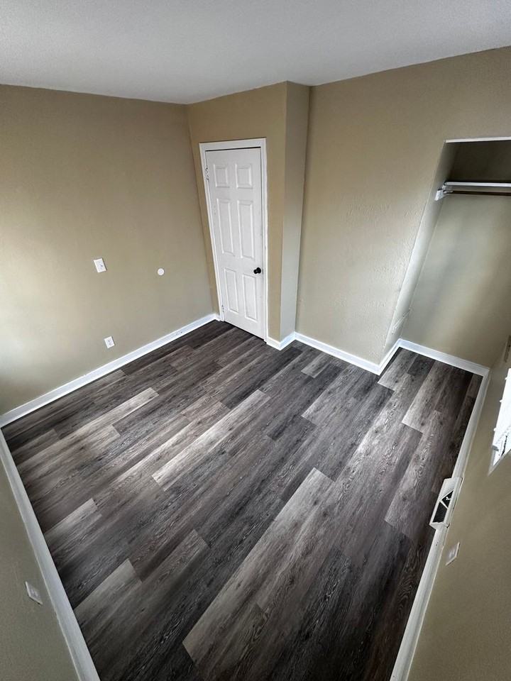 3709 Terrace Dr - Photo 2 of 9