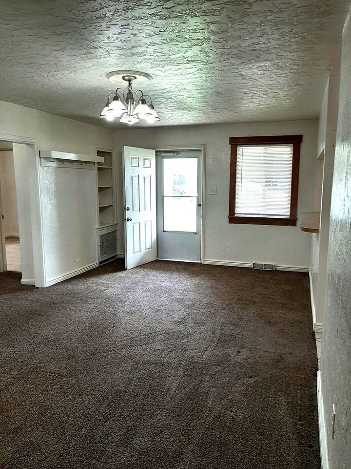 1007 23rd Street Rd - Photo 3 of 13