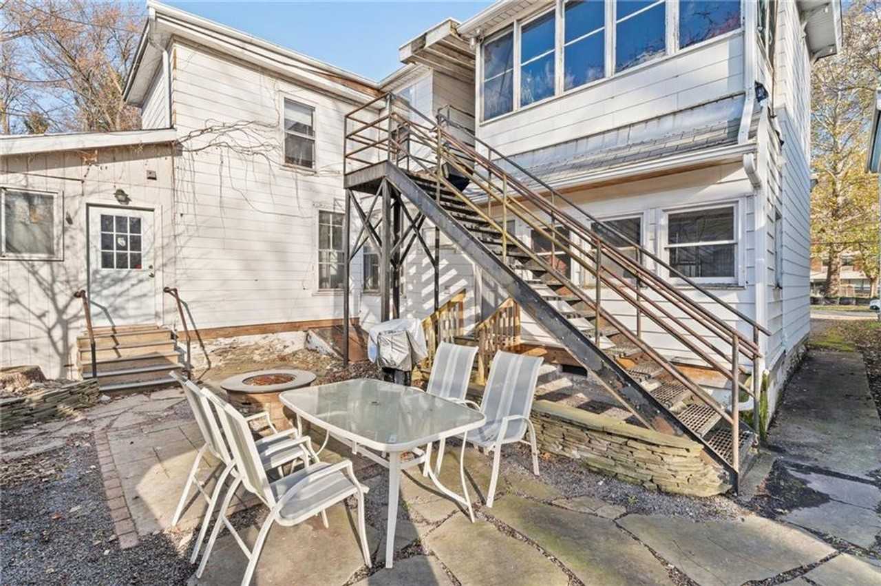 222 S Geneva St. - Photo 2 of 20