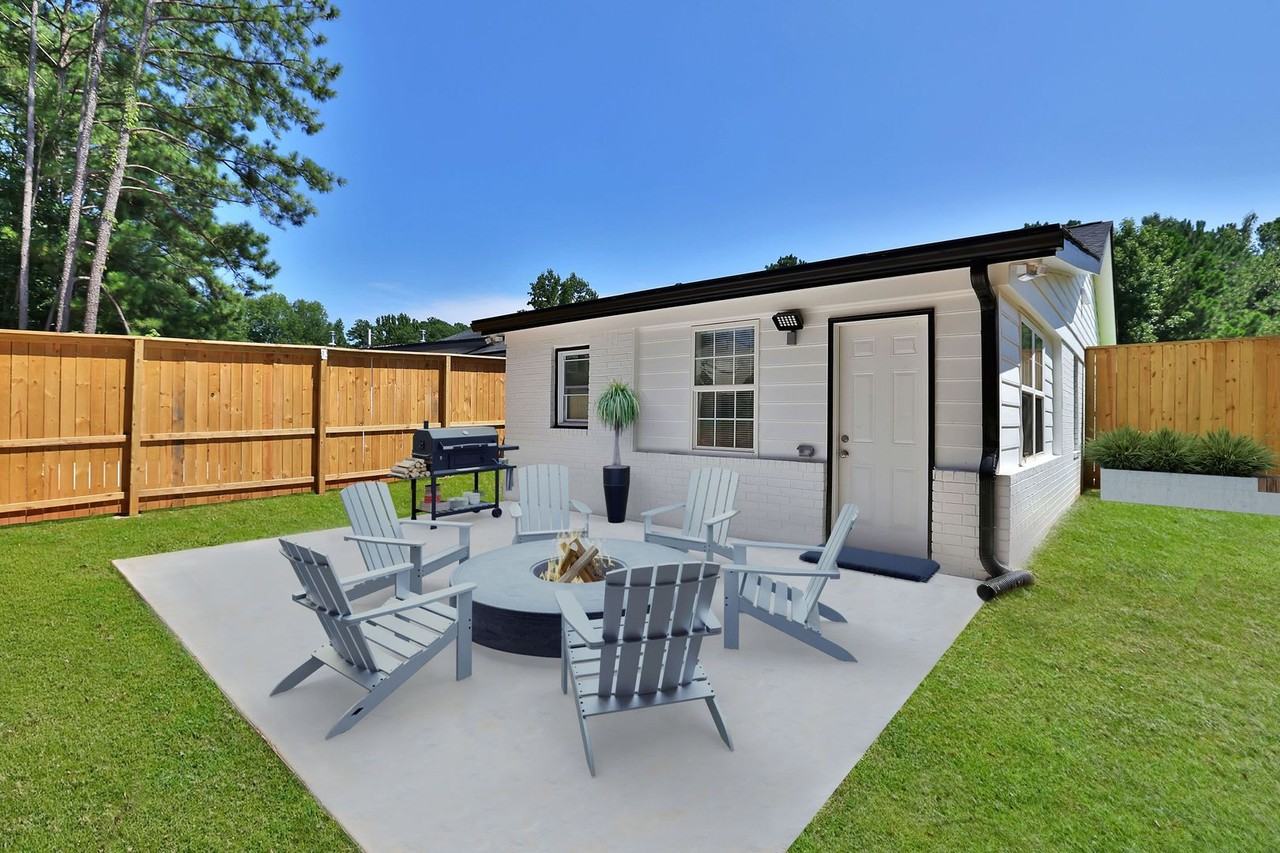 1770 Southgate Ln Se #A - Photo 4 of 27