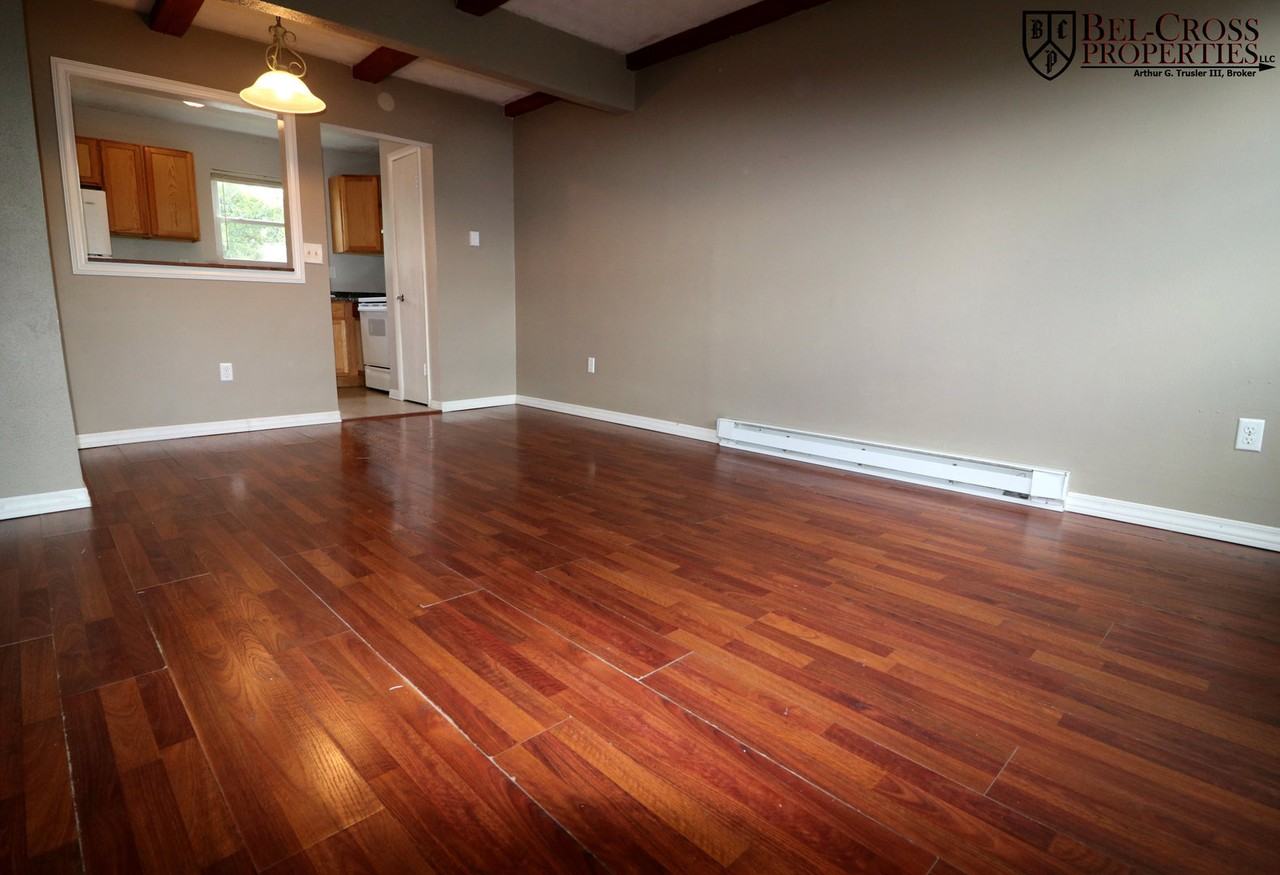 22 Dorsey Ln - Photo 2 of 9