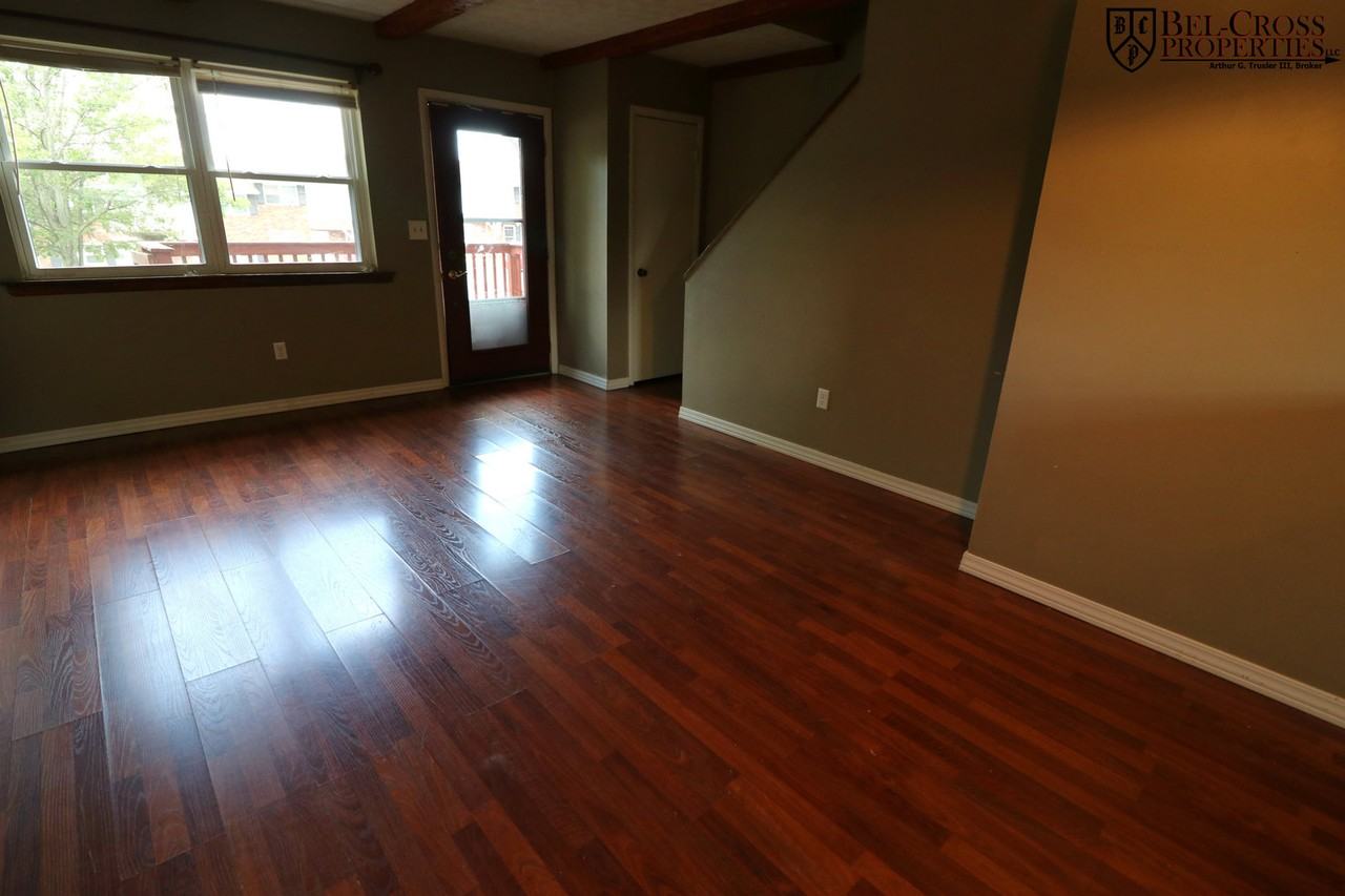 22 Dorsey Ln - Photo 3 of 9