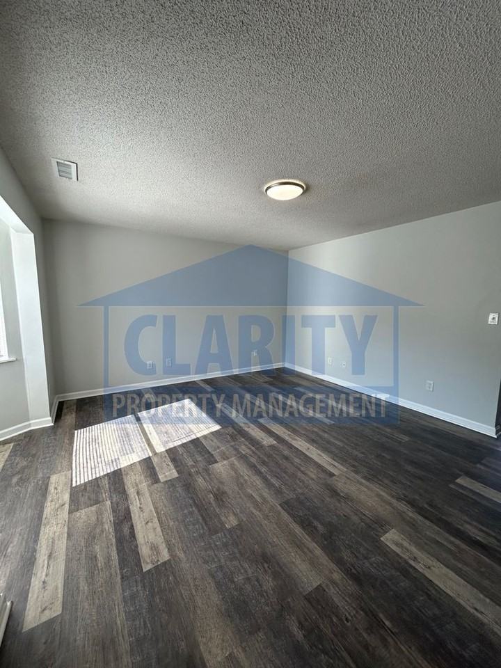 904 Valley Head Rd Nw - Photo 7 of 14