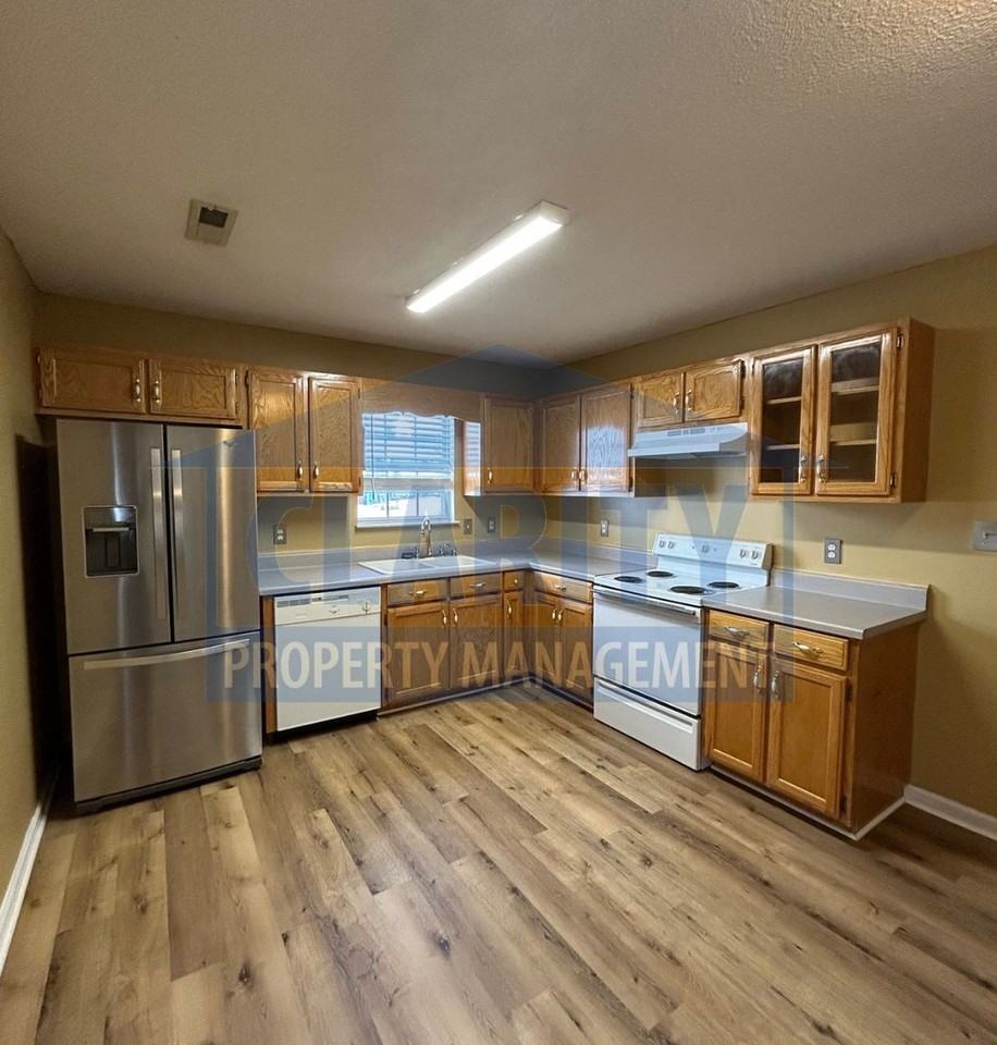 3065 Holly Brook Cir Ne - Photo 6 of 18