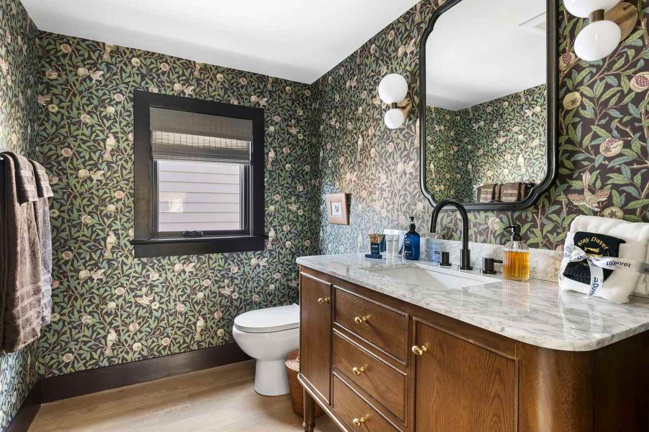 36 10th Ave - Photo 3 of 32