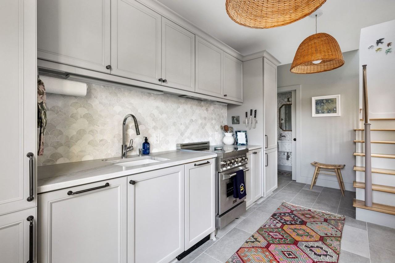 36 10th Ave - Photo 5 of 32