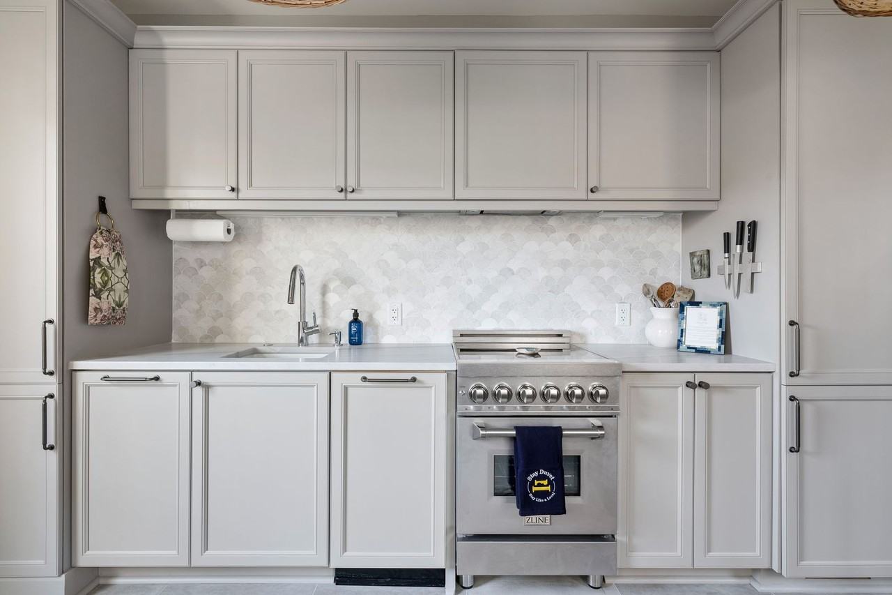 36 10th Ave - Photo 7 of 32