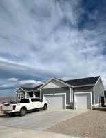 featured image of 286 W Saddlebrook Dr