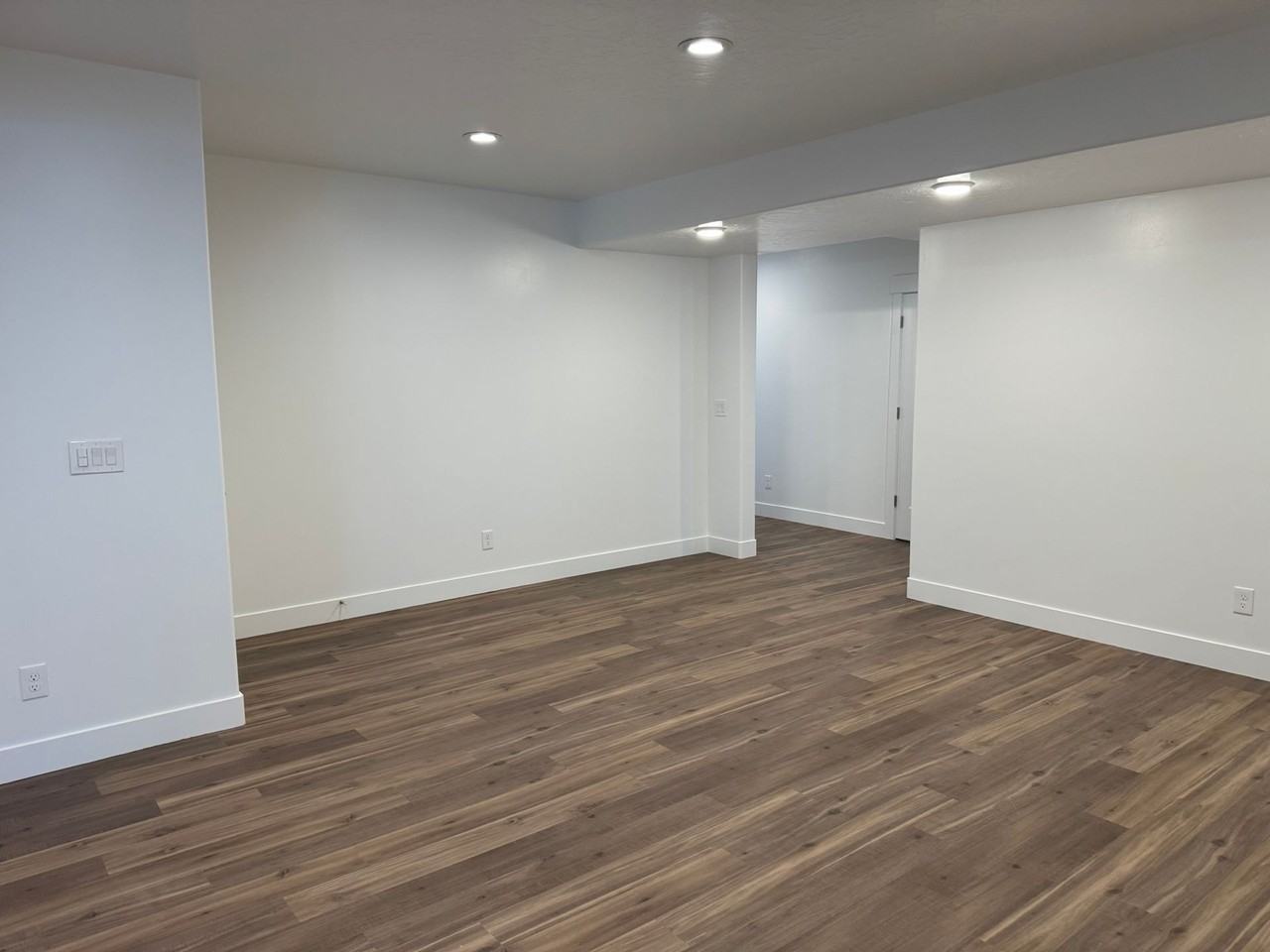 286 W Saddlebrook Dr - Photo 5 of 50