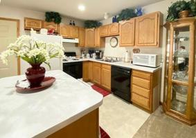 featured image of 4537 Twain Cir