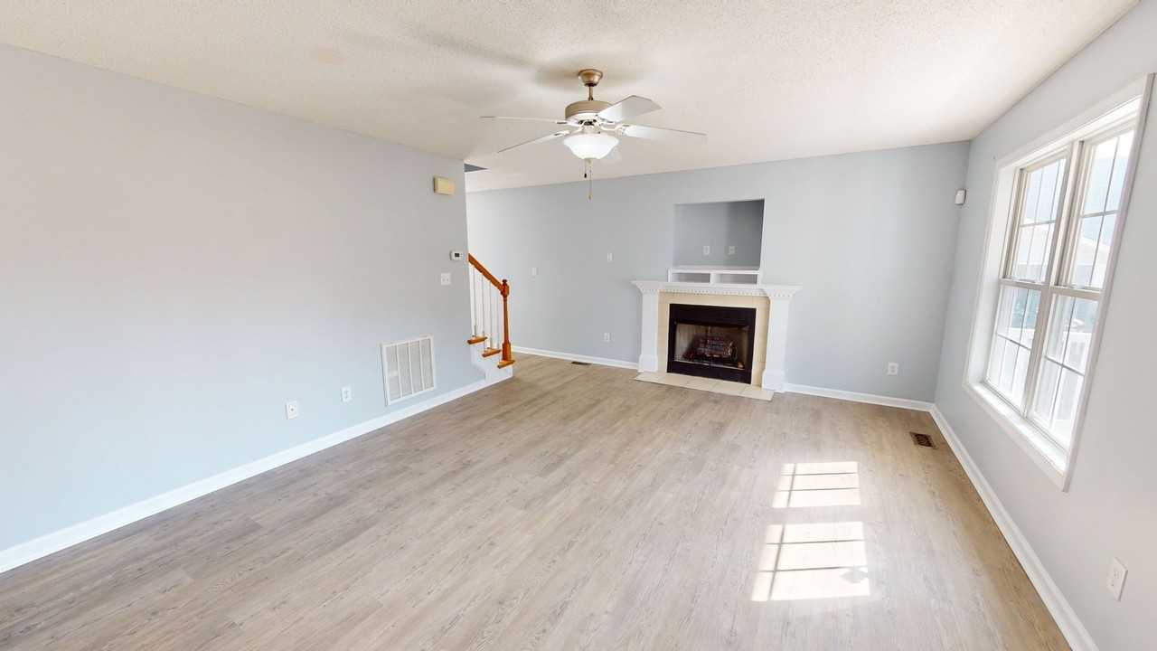 4309 Colville Ct - Photo 4 of 28